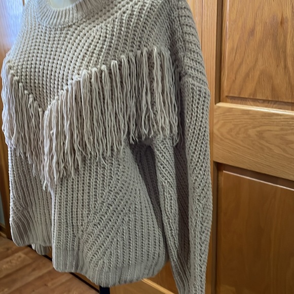 Western Style Soft Fringe Sweater - Picture 3 of 5